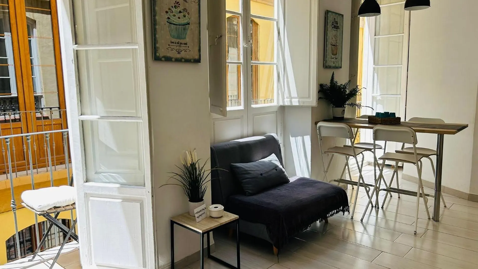 Appartamento Clemens9 Premium Málaga Spagna